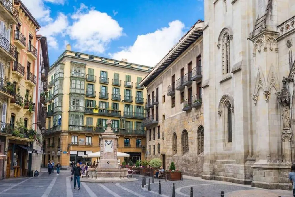 Cultura Y Gastronomia En El Casco Viejo Apartment Bilbao